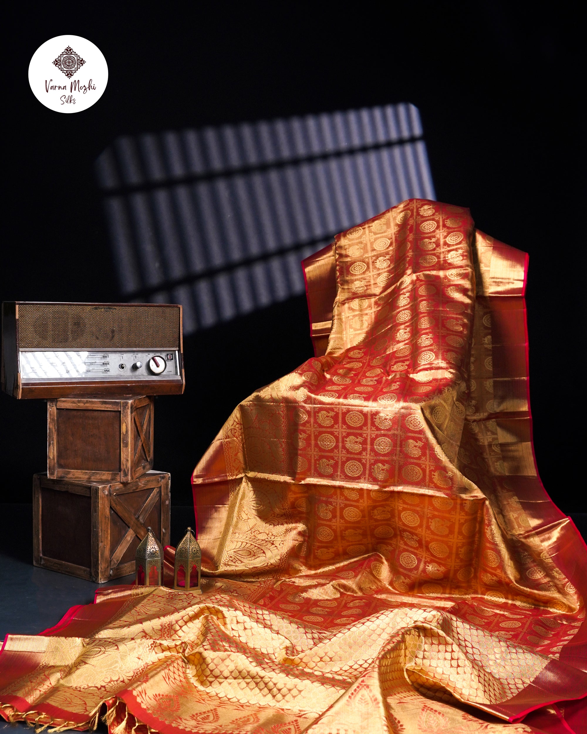 Maroon Tissue Silk Saree with Mayil Chakkaram Design & Plain Zari Border