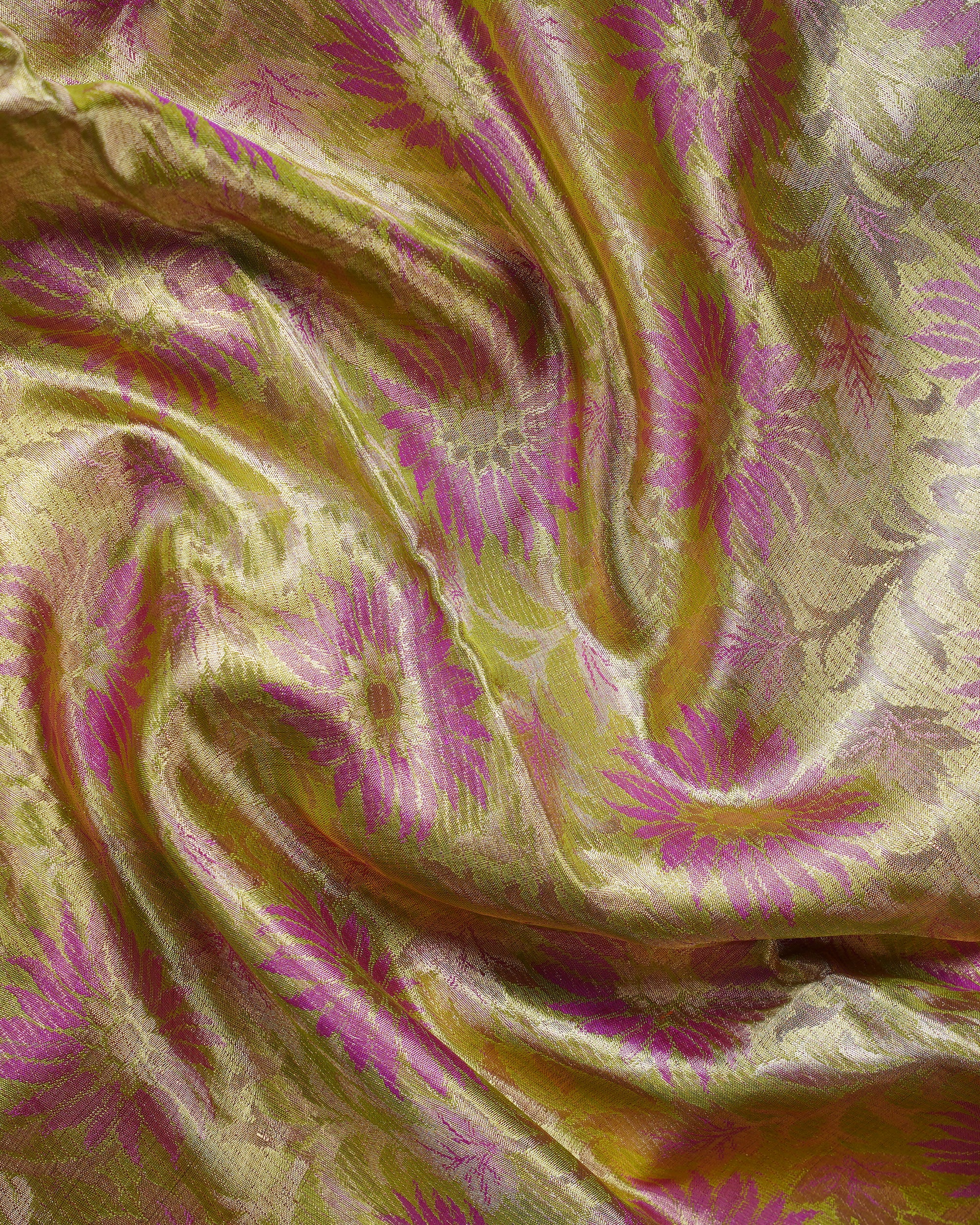 Silver-Red Peacock Motif Kanchipuram Tissue Silk Saree with Golden Zari Border