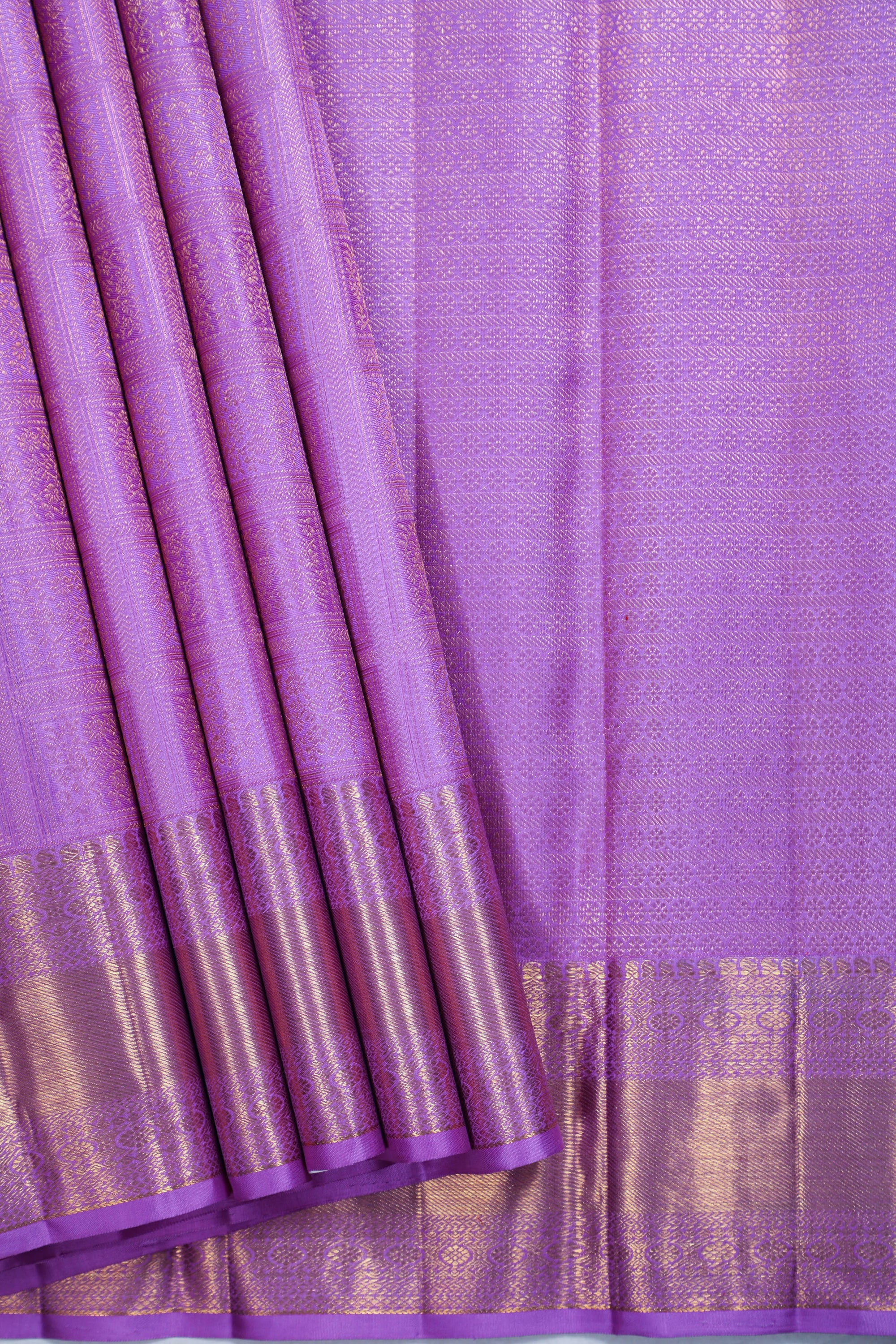 Lavender Colour Kanchipuram Pure Silk Saree with Box Flower Design and Self Fancy Border