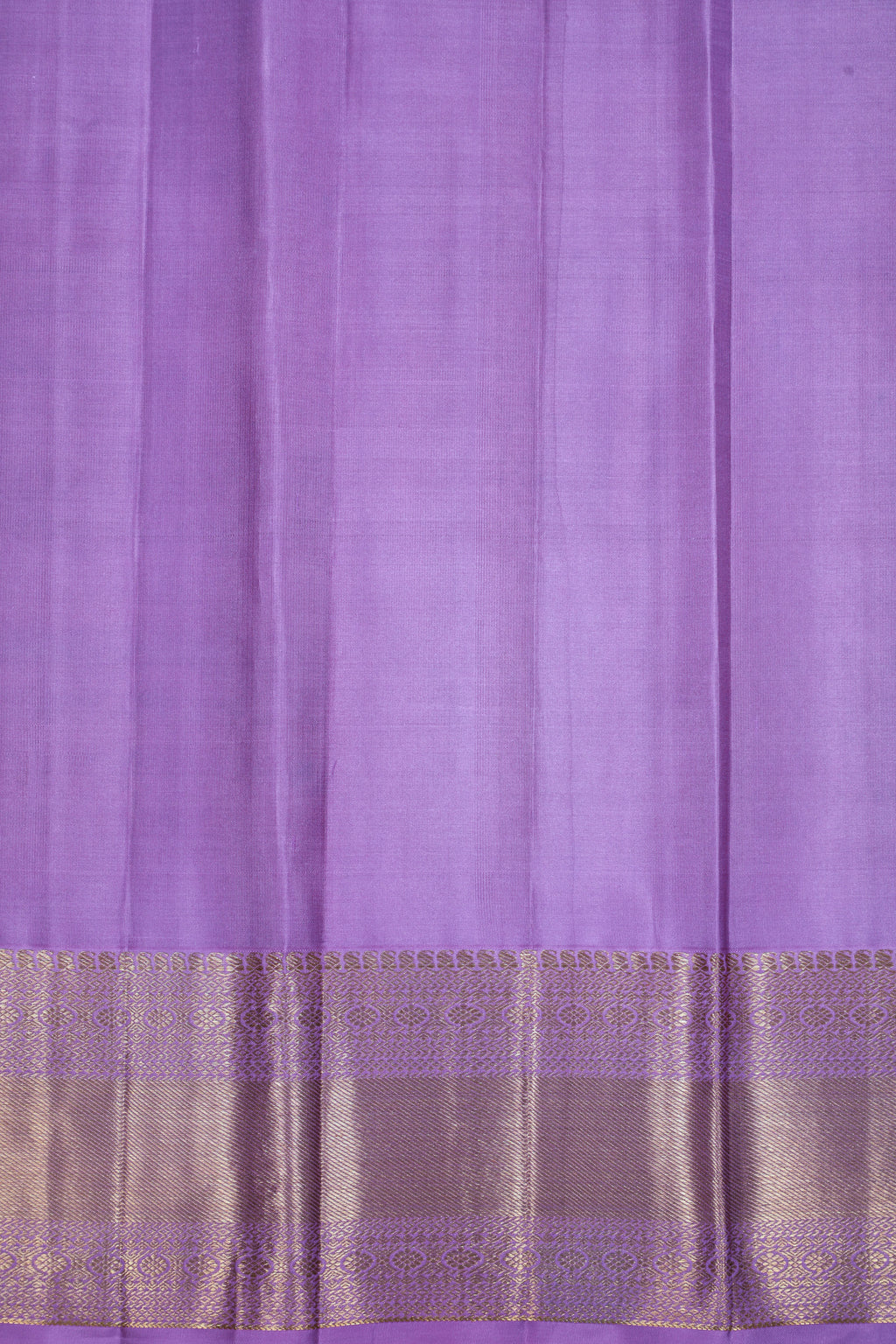 Lavender Colour Kanchipuram Pure Silk Saree with Box Flower Design and Self Fancy Border