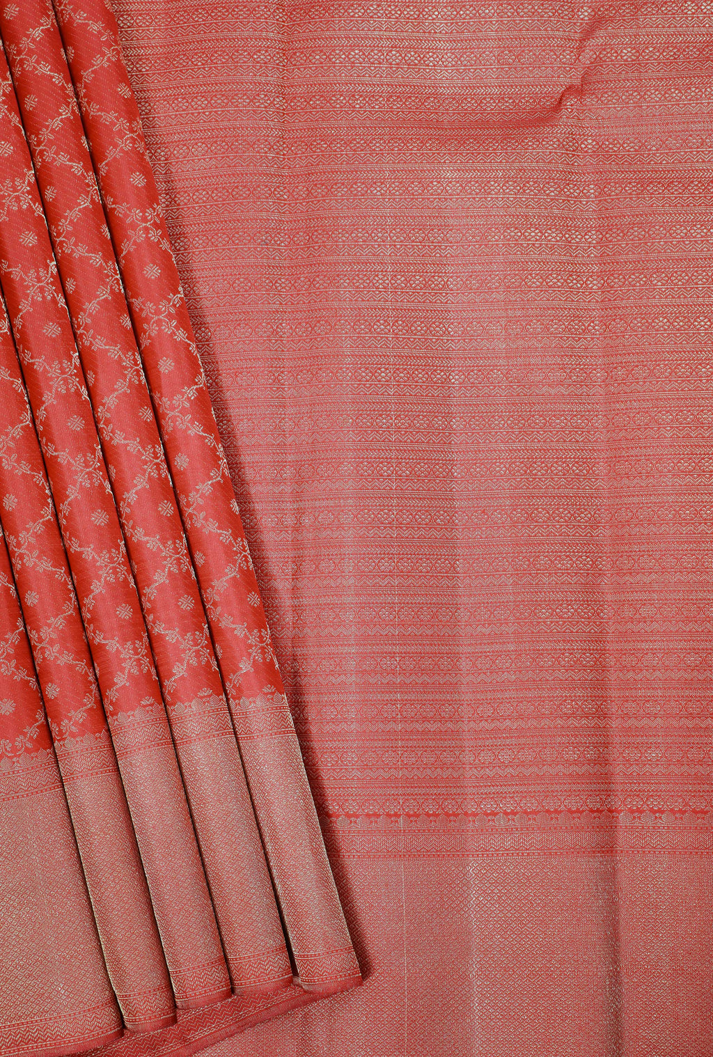 Maroon Kanchipuram Pure Silk Saree with Diamond Design and Self Border