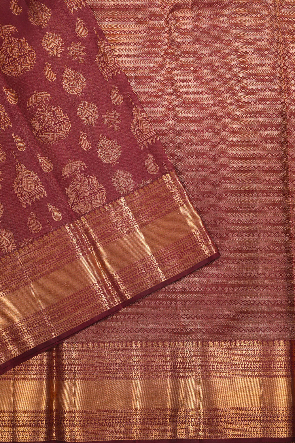 Paakku Colour Kanchipuram Pure Silk Saree with Jimikki Design and Self Traditional Border