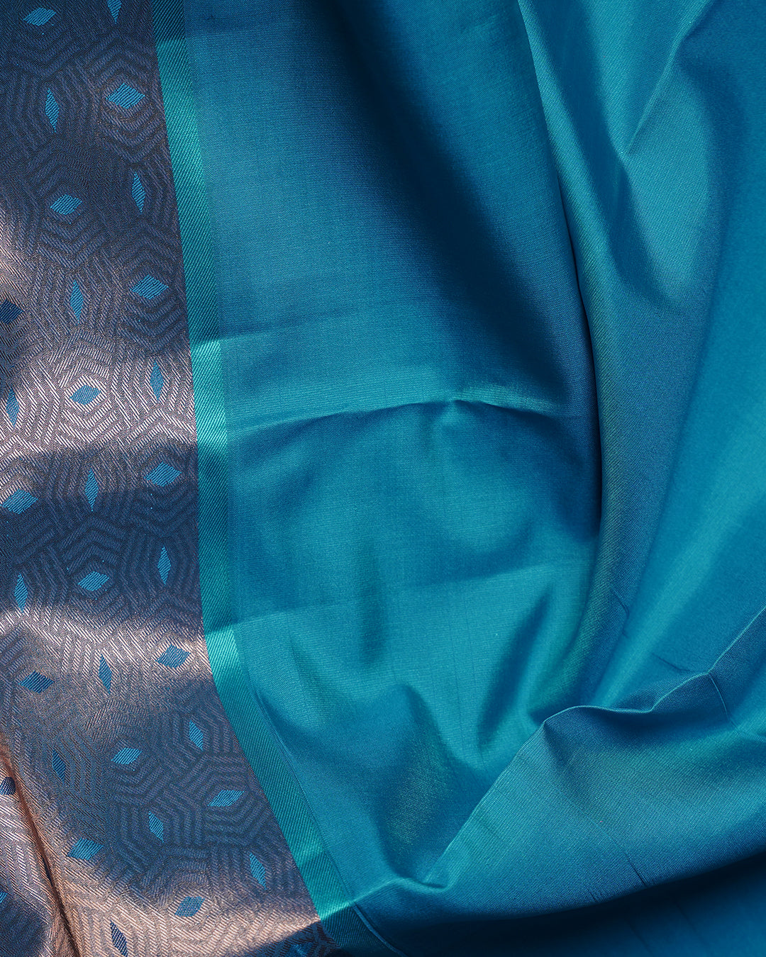 Paaku Pure Silk Saree with Rexona Semi Contrast Border
