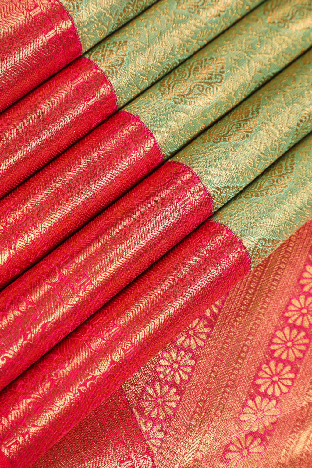 Pista Green Kanchipuram Pure Silk Saree with Tomato Red Korvai Border and Kodi Thilagam Design