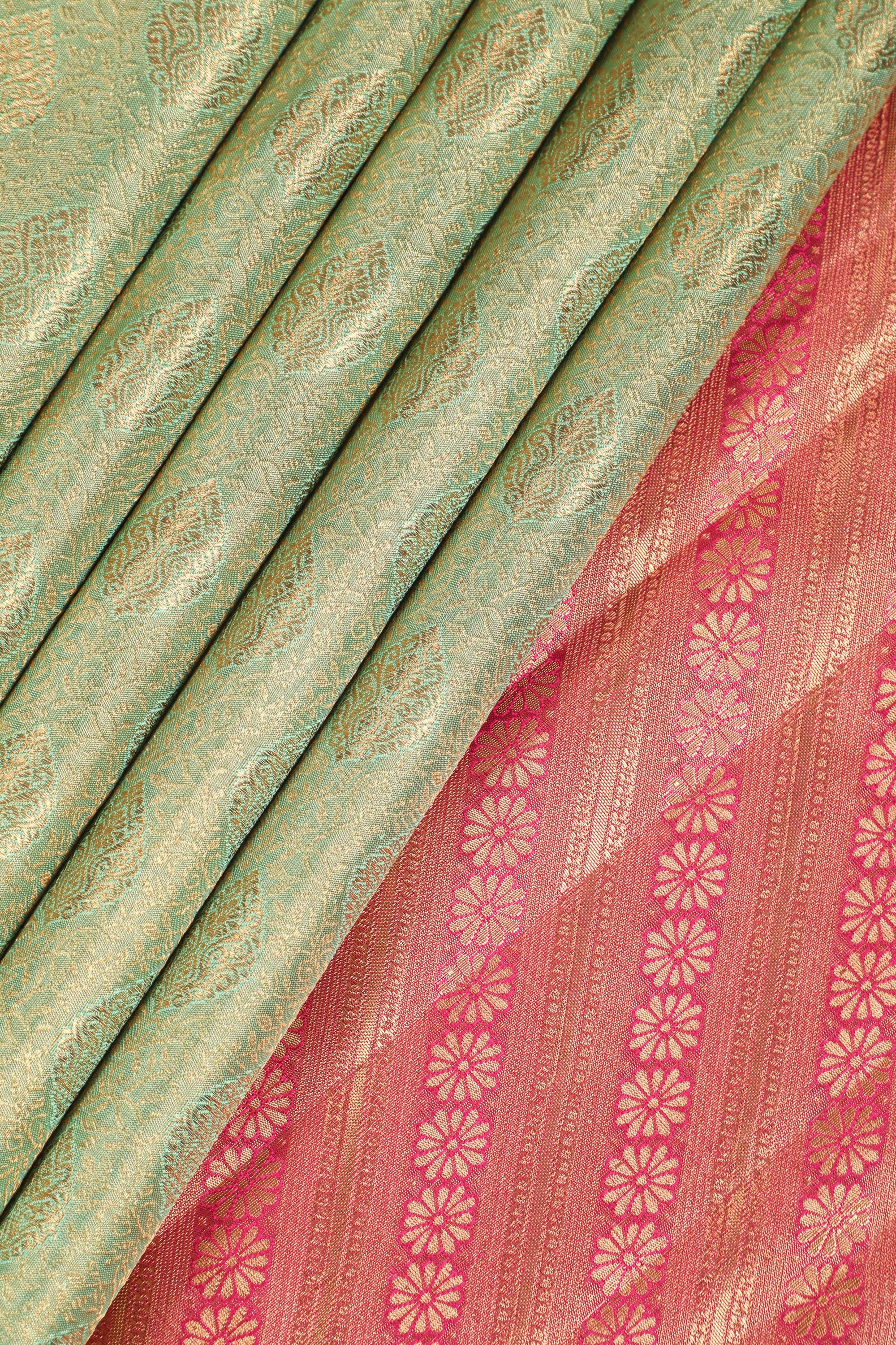 Pista Green Kanchipuram Pure Silk Saree with Tomato Red Korvai Border and Kodi Thilagam Design