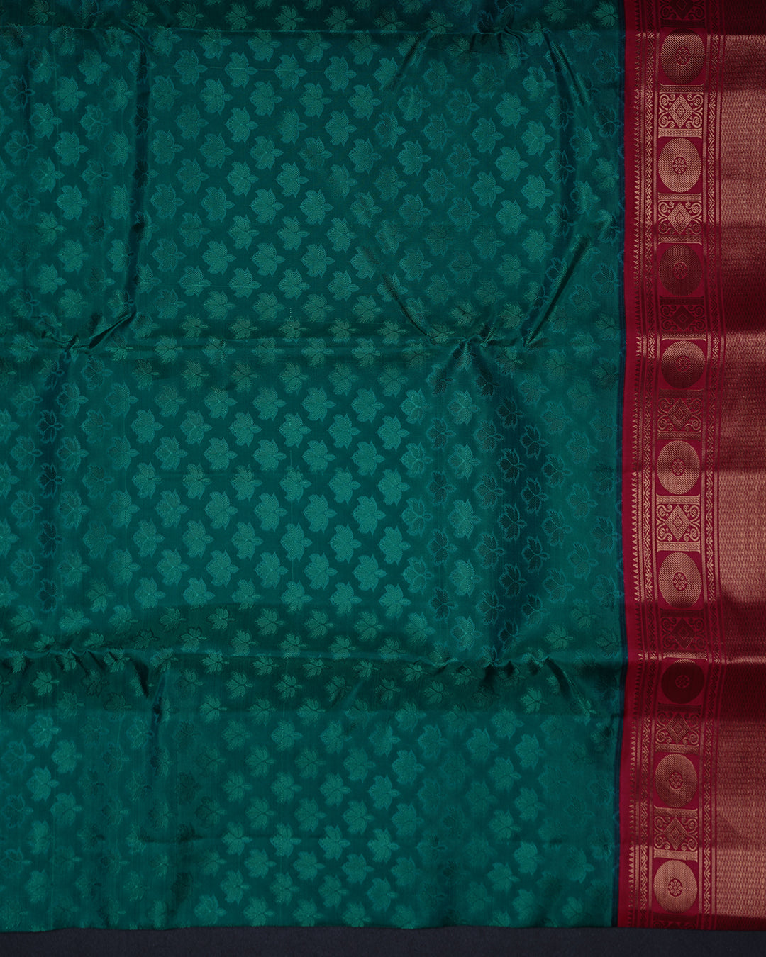 Rexona Green Pure Silk Saree with Red Korvai Border