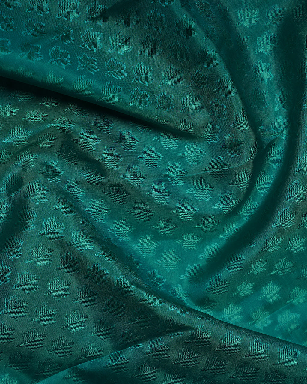 Rexona Green Pure Silk Saree with Red Korvai Border