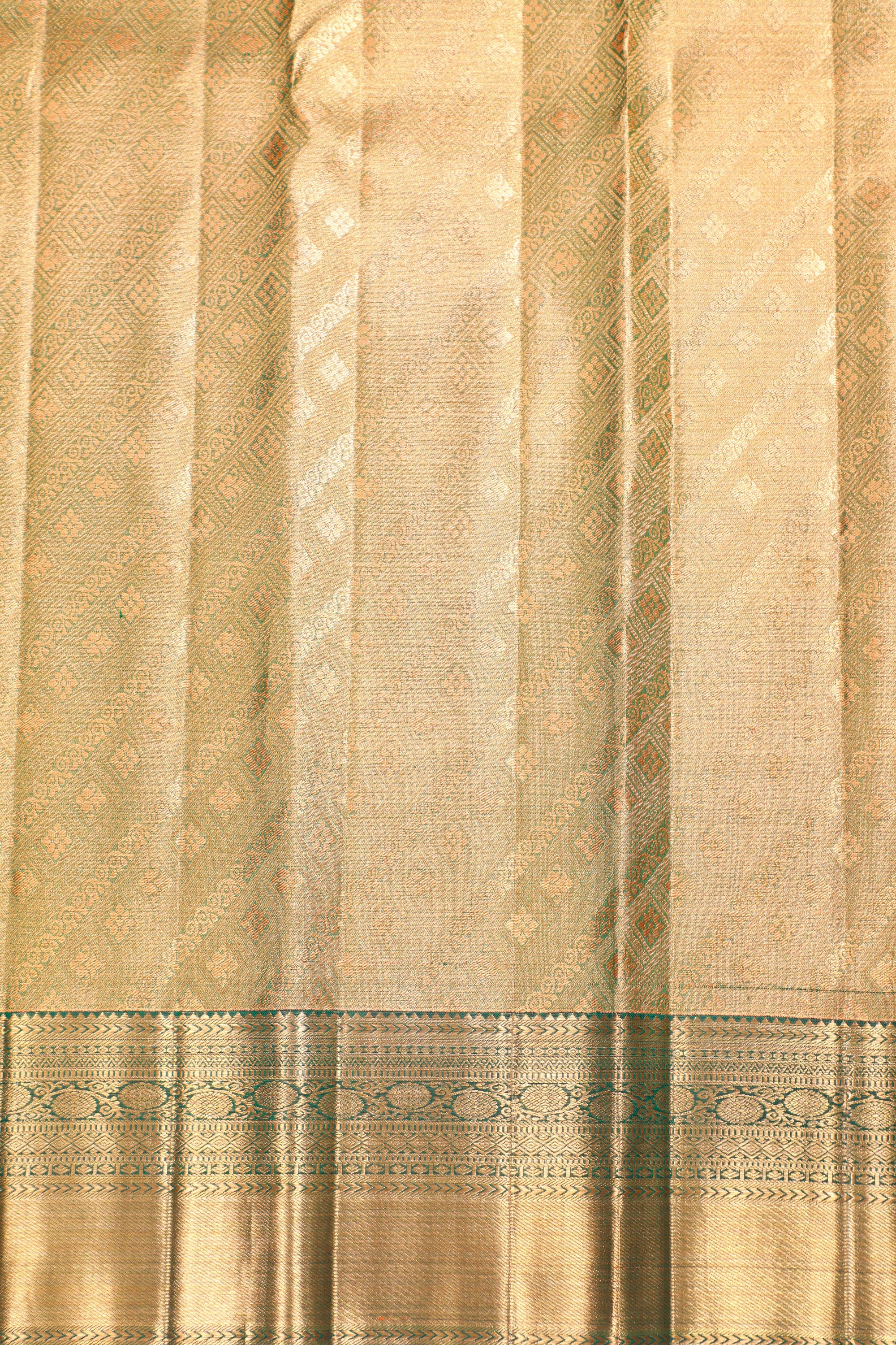White Kanchipuram Pure Silk Korvai Tissue Contrast Fancy Silver Saree with Kodi Thilagam Design
